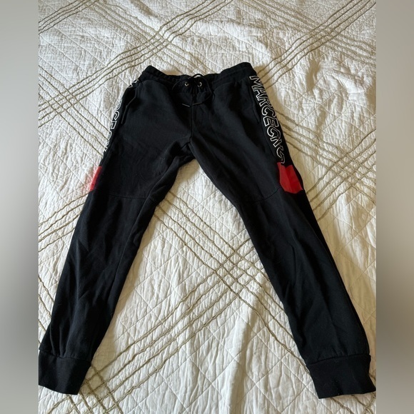 Marc Ecko Cut &‎ Sew Men's Fleece Joggers Size Small Black Drawstring Pants - Picture 1 of 3